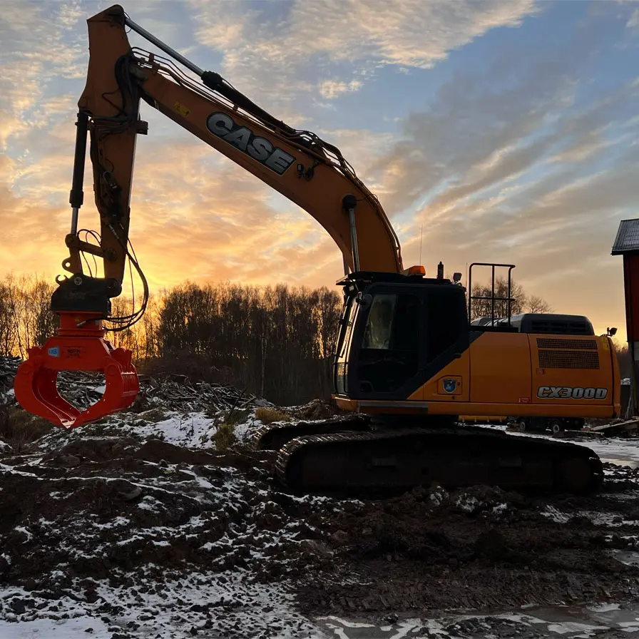 Case CX300D, 30 tons grävmaskin med ny NPK DG-30A rivningsgrip